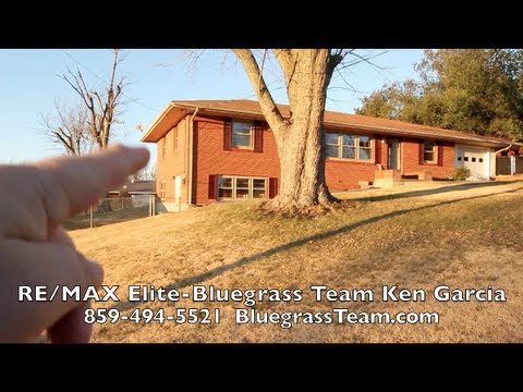 home for sale - http://www.kylandsales.com/517Perkins/DanvilleKentuckyRealEstateForSale517Perkins.html http://www.BluegrassTeam.com 859-379-LAND (5263) or RE/MAX Elite-Blueg...