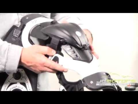 how to fasten a knee brace