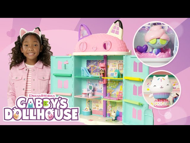NEW Gabby’s Purrfect Dollhouse with 15 Pieces in Toys & Games in Markham / York Region