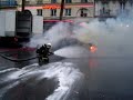 Voiture en Feu - Paris - 2/3 07_DEZ_2007