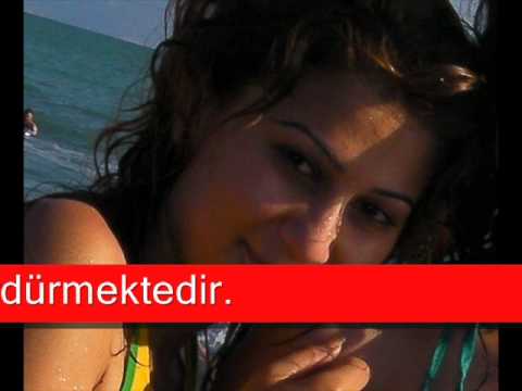 soyunan kız