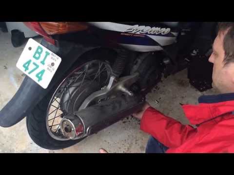 how to change oil nouvo z