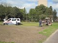 Politieauto vastgelopen Politieauto vastgelopen