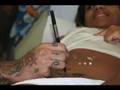miguel escrich tatuando en barcelona