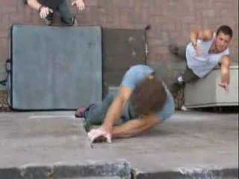 buildering - Trailer for a London Buildering DVD - Sidewalk Slopers Buy the film at www.londonbuildering.co.uk.