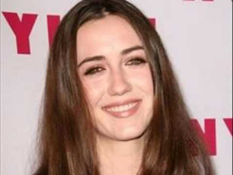 nicholle tom the nanny. Nicholle Tom