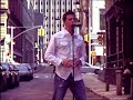 Junior - Ulicami Manhattanu