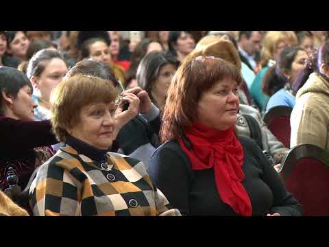 Игорь Додон принял участие в благотворительном концерте, организованном по случаю Международного женского дня - 8 марта