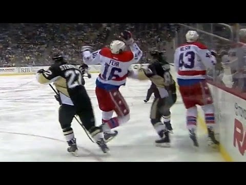 Video: Sidney Crosby lays a big hit on Eric Fehr