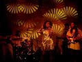 Hananza canta a m�sica Sete Horas.