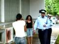 videos de Nella Brasse Ã  son arrivÃ©e au tribunal de Rose-Hill
