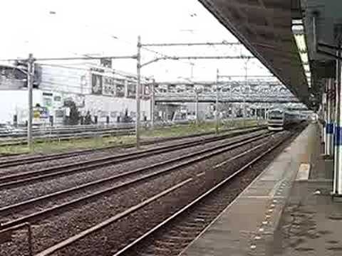宇都宮線E231系蕨駅通過