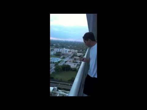 iPhone VS 23 floors. iPhone wins and records fall. drop test for otterbox
