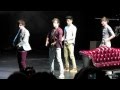 One Direction Does the Macarena, Inbetweeners Dance, American Accents - Twitter Questions