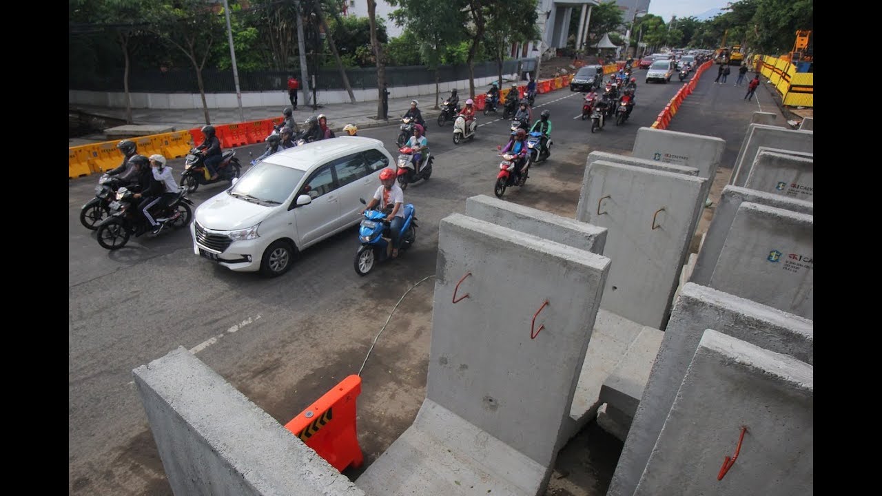 Pasca ambles jalan Gubeng sudah bisa dilalui