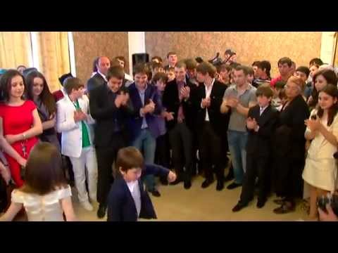 Chechen dance - what a beautiful culture we have!! folk dance Caucasian Culture Chechen,Ingush,Georgian and Dagestan Кавказские Танцы Танцы народов Кавказа.