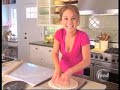 Giada De Laurentiis - jiggly cleavage