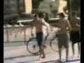 ragazzi al pontile