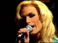 The Knife - Pass this on(Live Sen Kväll Med Luuk)