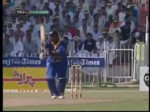 Sri Lanka vs Pakistan, 2nd ODI, Sharjah, (Cherry Blossom Cup 2003)