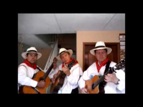 Cuarto video de Arrullo Trio