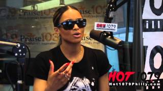 Click to View : Ciara getting her sexy talk on with QDeezy on HOT 107. Also talking about her disdain for the supreme Rihanna