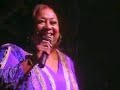 Jeanie Tracy sings Cha Cha Heels
