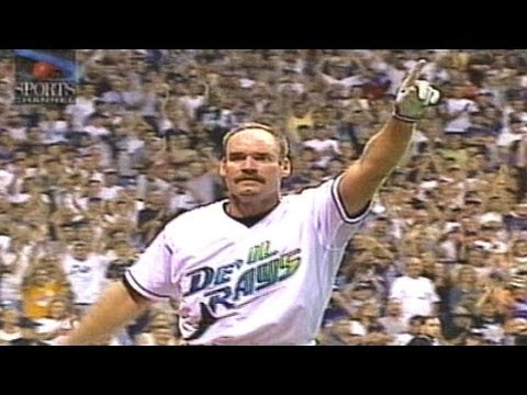 Video: Boggs' 3,000th career hit