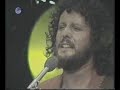 אריק סיני - מעמיד פנים