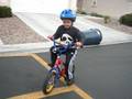 videos de Carson Riding his Bike