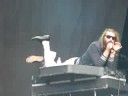 sebastien-tellier-lamour-et-la-violence-lovebox-2008.html