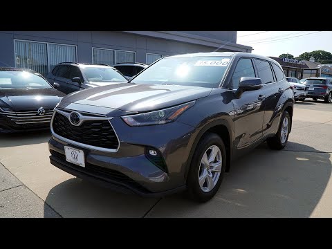2021 toyota highlander le gray  video tour with angel