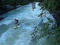 Wellenreiten　in München　Fluß