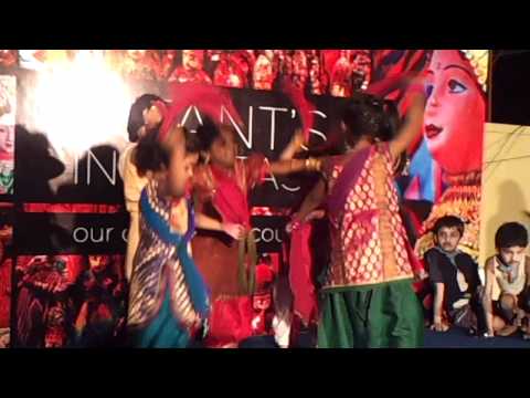 Dancing for Punjabi song - Vidhu