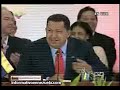 Chavez masticando hojas de coca