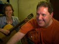 os grilos
marcos valle

gm
se voc� quer grilo, tem?
am        d9
se quiser rio, tem?
gm
e se quiser tamb�m?
am        d9
at� cabana tem?
gm
uma lareira, tem?
am        d9
um viol�o tamb�m?
gm
um passarinho, tem?
am        d9
mas se voc� quiser?
gm
morar na praia, vem?
am        d9
um autom�vel, tem?
gm
cabeleireiro, tem?
am        d9
e vira a gente bem?
gm
copacabana, tem?
am        d9
biriba � noite, tem?
gm
e quando a lua vem?
am         d9    dm9
jantar no iate, bem?

 
g13      g7+5  gm        c9
eu fa�o o que voc� quiser?
cm9 f13            bb9 
se voc� for minha at� morrer?
am d9
   mulher...??

dm9
bem,
g13      g7+5  gm        c9
eu fa�o o que voc� quiser?
cm9 f13            bb9 
se voc� for minha at� morrer?
am d9
mulher...