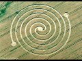 Ancora segni. Segni in cielo e in terra, astronavi di luce che ci parlano attraverso questi fenomeni,ci stanno preparando al grande incontro con loro. Ci saranno dei grandi sconvolgimenti sulla terra: i quattro elementi della natura (acqua, fuoco, aria, terra) si scateneranno a causa delle azione commesse dagli abitanti di questo pianeta. L'uomo non ha rispettato le leggi Divine e per legge d'evoluzione la Terra come gli altri pianeti dell'Universo deve evolversi, passare ad un piano di coscienza superiore o in bene o in male. L'uomo non ascolta i messaggi che  vengono dal cielo, gli stessi sin dai tempi di Mosè. Prima erano Carri di fuoco, Nuvole ecc, oggi Astronavi, Ufo ecc.; la Bibbia ne è piena! L'evento più importante sulla Terra sarà il ritorno di Gesù Cristo 