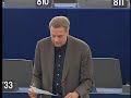 Frithjof Schmidt verteidigt das Recht des Entwicklungsaussch