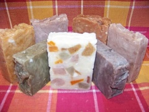 how to dye homemade soap