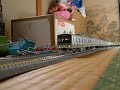 EF66ブルートレインと山手線のすれ違いシーン