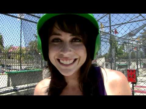 shira lazar - Brian Dunning and Shira Lazar tackle Binaural Beats in this irreverent comical science program developed as a pitch demo. The two go head to head to see if s...