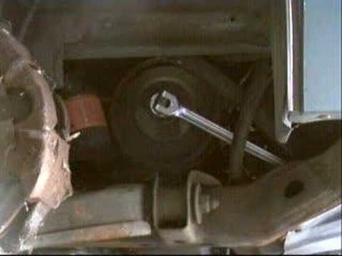 Removing a harmonic balancer bolt on a Buick 3800 V6