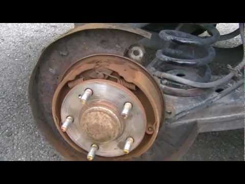 2004 Hyundai Santa Fe rear brake and disc/drum change