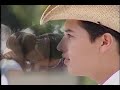 Grupo Caudillo, \"En otros brazos\"