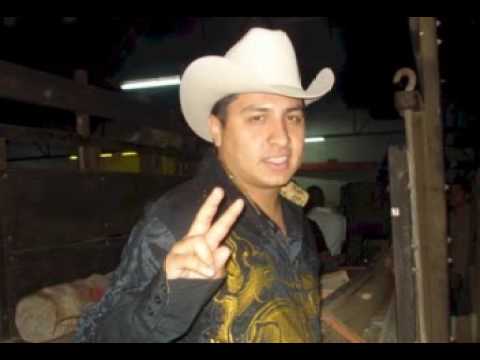 Son las dos de la mañana Julion Alvarez