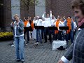 Popkoor Dazzle uit Gemeente Woensdrecht trad op met Koninginnedag 2008 in Bergen op Zoom.