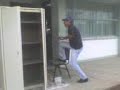 el riatudo pintando