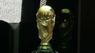 VÍDEO: Taça da Copa do Mundo da FIFA 2014 está em exposição em Belo Horizonte