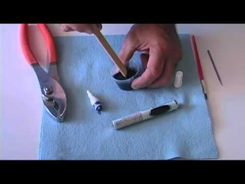 how to touch up car paint with pen