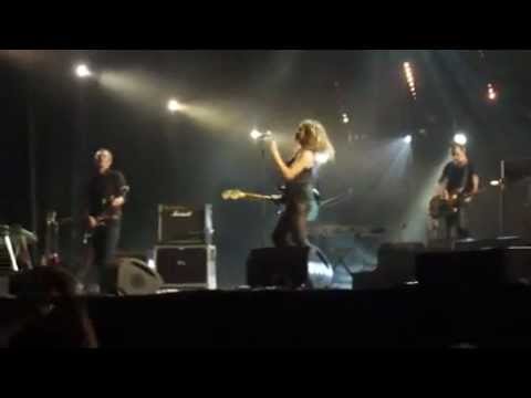 peniciline - Izia au festiv'aluna c'était ENORME!!!!